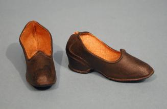 Miniature Overshoes