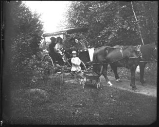 Gift of Mrs. Byard Williams, 1988.133.195  © 2013 The Connecticut Historical Society.