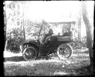 Gift of Mrs. Byard Williams, 1988.133.214  © 2013 The Connecticut Historical Society.