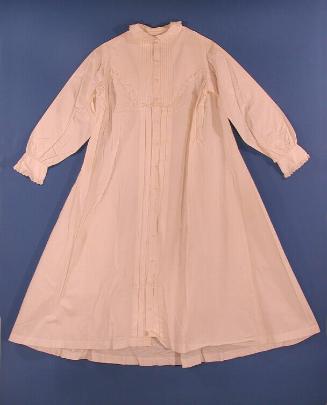 Woman's Nightgown