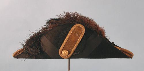 Man's Uniform Chapeau Bras