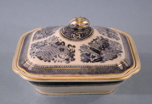 Lidded Vegetable Dish