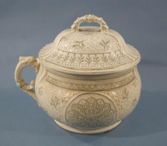 Lidded Chamber Pot