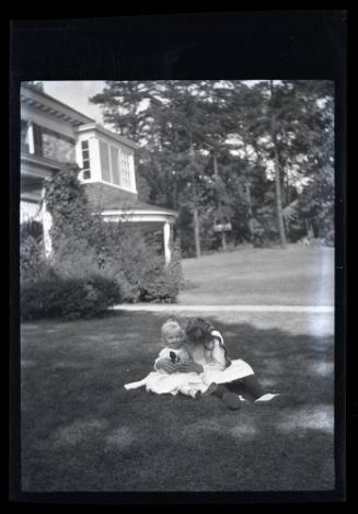 Gift of Mrs. Byard Williams, 1988.133.425, Connecticut Historical Society, Copyright Undetermin ...