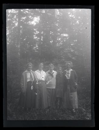 Gift of Mrs. Byard Williams, 1988.133.619, Connecticut Historical Society, Copyright Undetermin ...