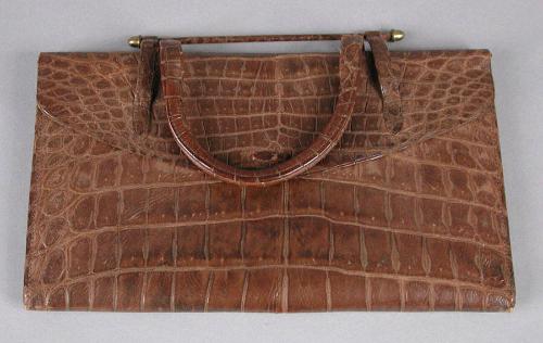 Gift of Mrs. Richard Koopman and Mrs. Bernard Schiro, 1980.87.15  © 2009 The Connecticut Histor…