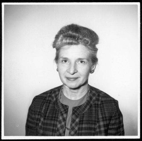 Gift of the estate of Amy Tatro, 2006.49.239  © 2009 The Connecticut Historical Society.