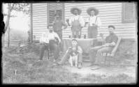 Gift of Sylvian Ofiara, 2010.405.15  © 2011 The Connecticut Historical Society.
