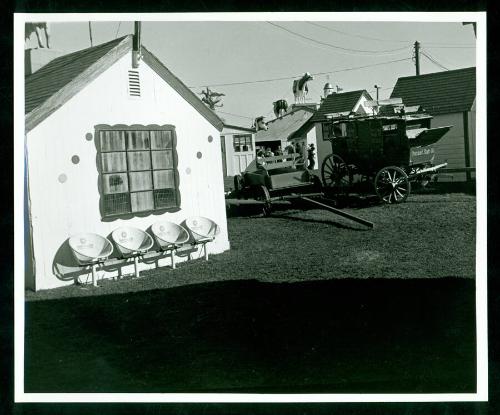 Museum purchase,  1999.16.328,  © 2011 The Connecticut Historical Society.