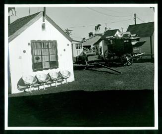 Museum purchase,  1999.16.328,  © 2011 The Connecticut Historical Society.