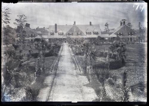 Gift of the Rosalie Thorne McKenna Foundation, 2011.344.73  © 2012 The Connecticut Historical S…