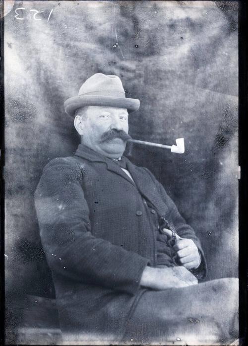 Gift of the Rosalie Thorne McKenna Foundation, 2011.344.123  © 2012 The Connecticut Historical …