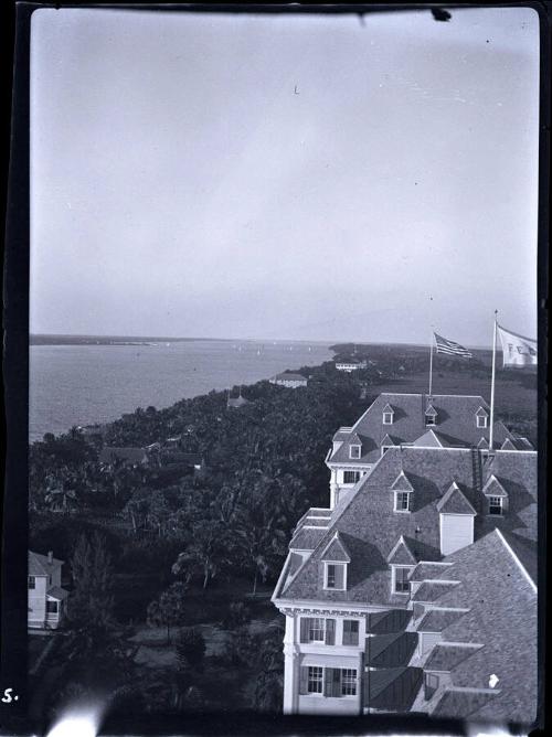 Gift of the Rosalie Thorne McKenna Foundation, 2011.344.157  © 2012 The Connecticut Historical …
