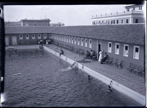 Gift of the Rosalie Thorne McKenna Foundation, 2011.344.160  © 2012 The Connecticut Historical …