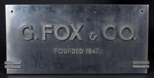 Gift of The May Department Stores Company, 1993.10.4  © 2012 The Connecticut Historical Society…