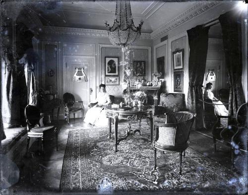 Gift of the Rosalie Thorne McKenna Foundation, 2011.344.952  © 2012 The Connecticut Historical …