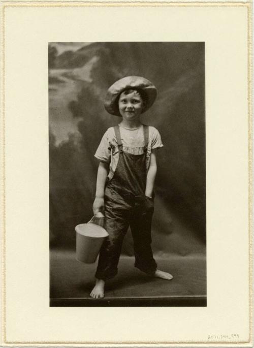 Gift of the Rosalie Thorne McKenna Foundation, 2011.344.999 © 2012 The Connecticut Historical S…