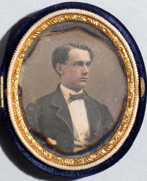 Gift of Elizabeth W. Temple, 2011.63.191  © 2013 The Connecticut Historical Society.