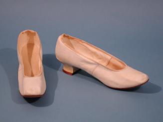 Woman's Shoes