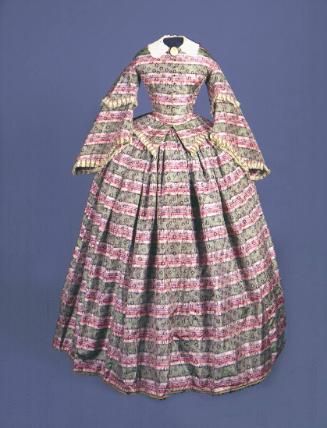 Gift of Mrs. Seth P. Holcombe and Mrs. Gilbert A. Wicke, 1981.26.13a,b  © 2002 The Connecticut …