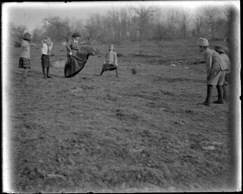 Gift of Mrs. Byard Williams, 1988.133.84  © 2013 The Connecticut Historical Society.