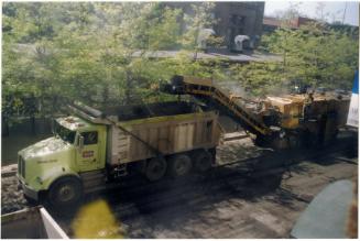 Repaving on Union Place, Hartford. Gift of the Richard Welling Family, 2012.284.1596  © 2014 Th…
