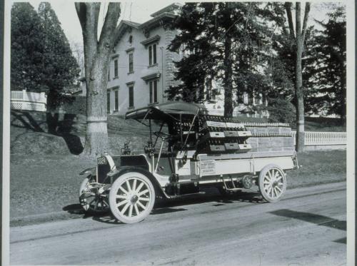 2000.193.9  © 2001 The Connecticut Historical Society.