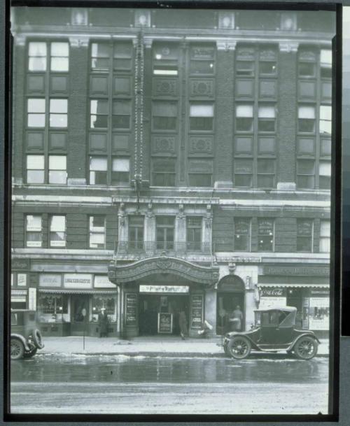 1987.152.12  © 2001The Connecticut Historical Society.