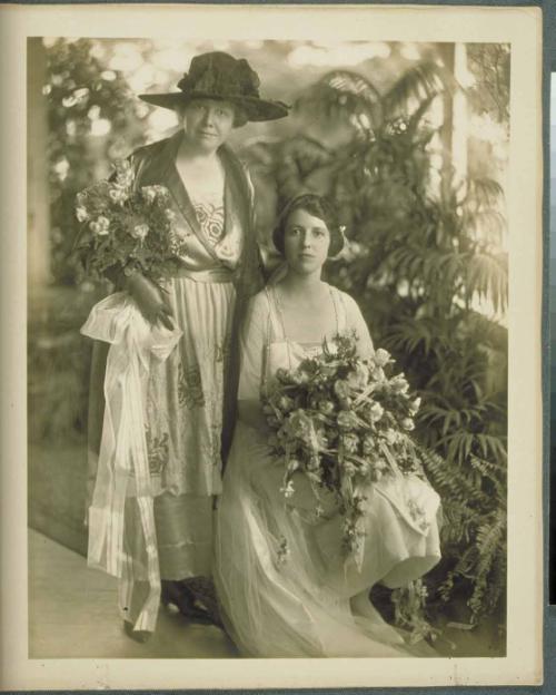 Gift of Frances F. Armstrong in memory of Eleanor Wells Farnsworth and Frances P. Farnsworth, 1…