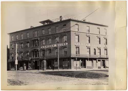 © 2015 The Connecticut Historical Society.