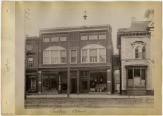 © 2015 The Connecticut Historical Society.