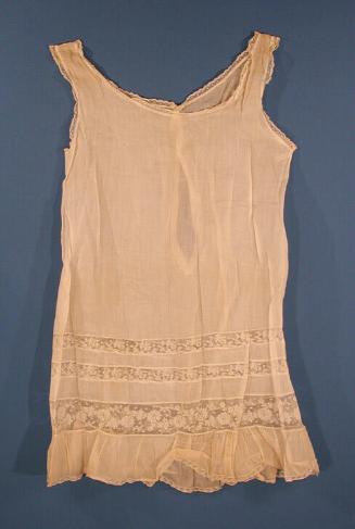Girl's Slip