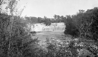Gift of Margaret G. Giles 2015.87.196 © 2016 The Connecticut Historical Society