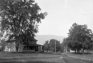 Gift of Margaret G. Giles 2015.87.227 © 2016 The Connecticut Historical Society