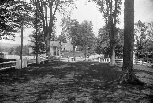 Gift of Margaret G. Giles 2015.87.291 © 2016 The Connecticut Historical Society