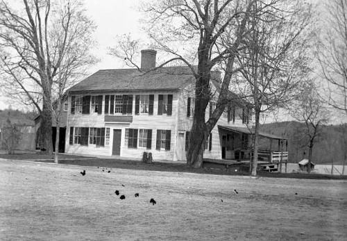 Gift of Margaret G. Giles 2015.87.296 © 2016 The Connecticut Historical Society