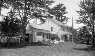 Gift of Margaret G. Giles 2015.87.360 © 2016 The Connecticut Historical Society