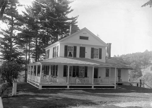 Gift of Margaret G. Giles 2015.87.361 © 2016 The Connecticut Historical Society