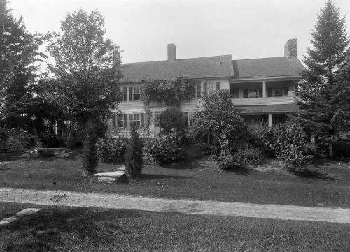 Gift of Margaret G. Giles 2015.87.472 © 2016 The Connecticut Historical Society.