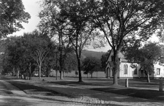 Gift of Margaret G. Giles 2015.87.597 © 2016 The Connecticut Historical Society.