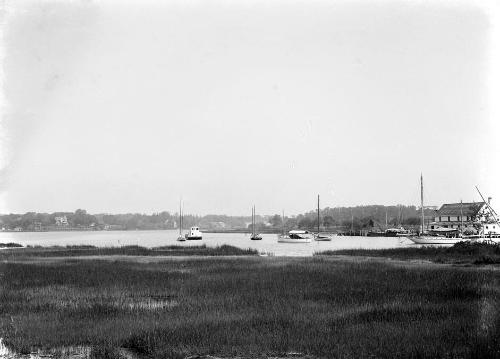 Gift of Margaret G. Giles 2015.87.761 © 2016 The Connecticut Historical Society.