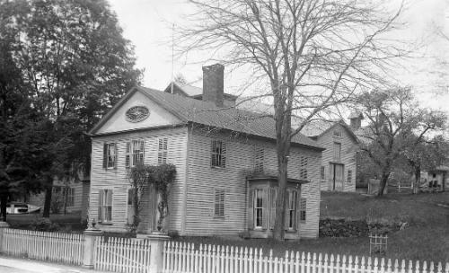 Gift of Margaret G. Giles 2015.87.764 © 2016 The Connecticut Historical Society.