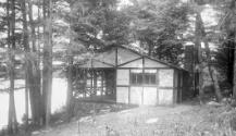 Gift of Margaret G. Giles 2015.87.802 © 2016 The Connecticut Historical Society.