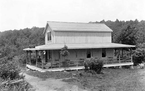 Gift of Margaret G. Giles 2015.87.829 © 2016 The Connecticut Historical Society.