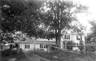 Gift of Margaret G. Giles 2015.87.915 © 2016 The Connecticut Historical Society.