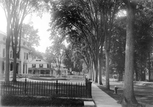 Gift of Margaret G. Giles 2015.87.980 © 2016 The Connecticut Historical Society.