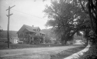 Gift of Margaret G. Giles 2015.87.992 © 2016 The Connecticut Historical Society.