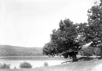 Gift of Margaret G. Giles 2015.87.1048 © 2016 The Connecticut Historical Society.