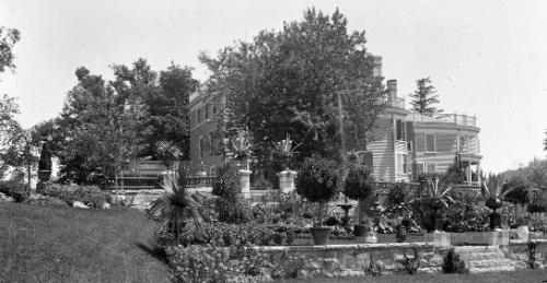 Gift of Margaret G. Giles 2015.87.1123 © 2016 The Connecticut Historical Society.