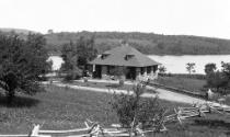 Gift of Margaret G. Giles 2015.87.1150 © 2016 The Connecticut Historical Society.